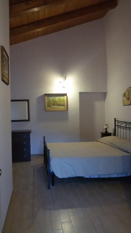 B&B La Taverna Campodimele Habitación foto
