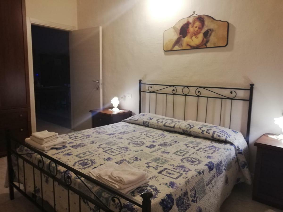 B&B La Taverna Campodimele Habitación foto
